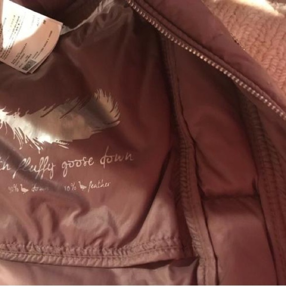 Escada Puffer coat with fur trim - Picture 3 of 4